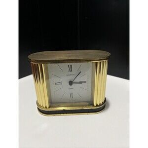 Table/Desk Clock Gold Tone, Hechinger Quartz movement, Germany Home Clock